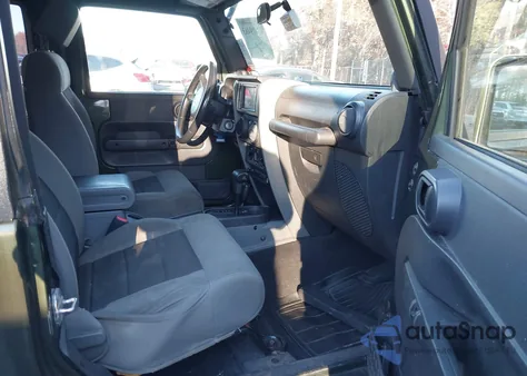 2008 Jeep Wrangler X из США, поврежденный, VIN 1J4FA24108L610720